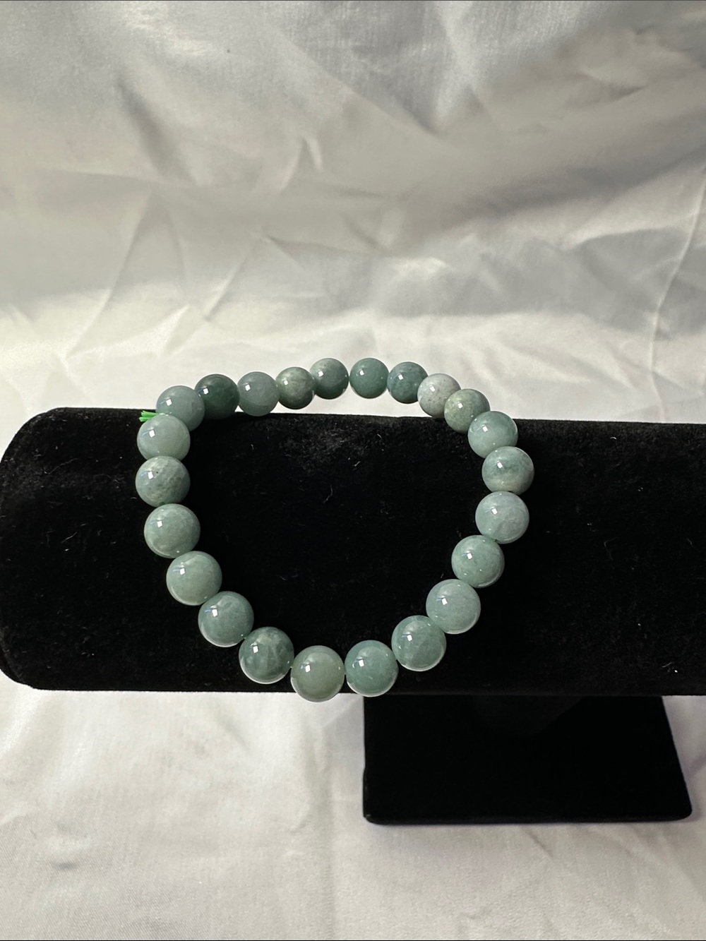 Green Jade Bead Stretch Bracelet